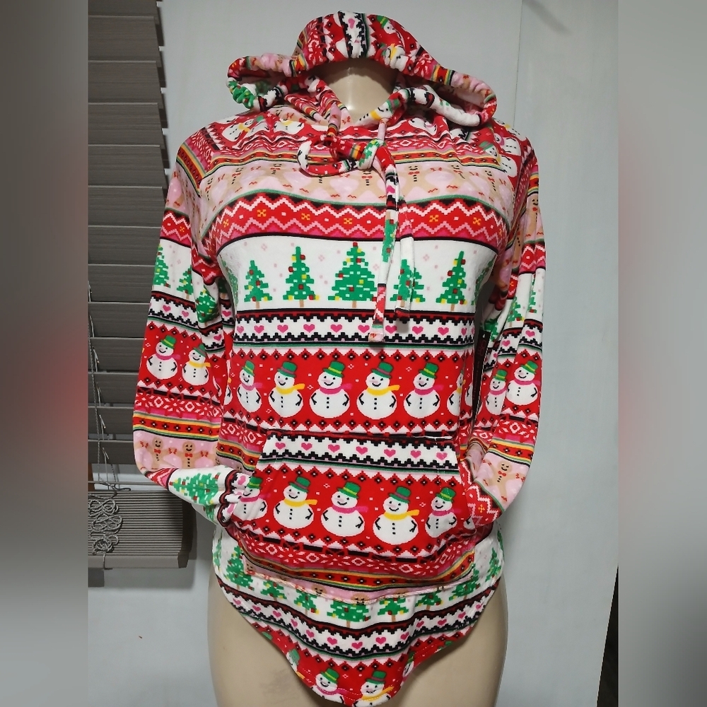 No Boundaries Holiday Snowman and Gingerbread Sweater